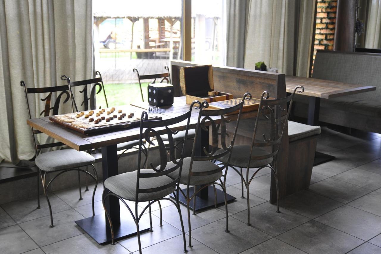 Nester House Svityaz' Bagian luar foto